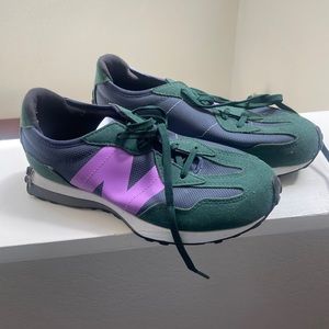 New balance green and purple shoe. Size 7
